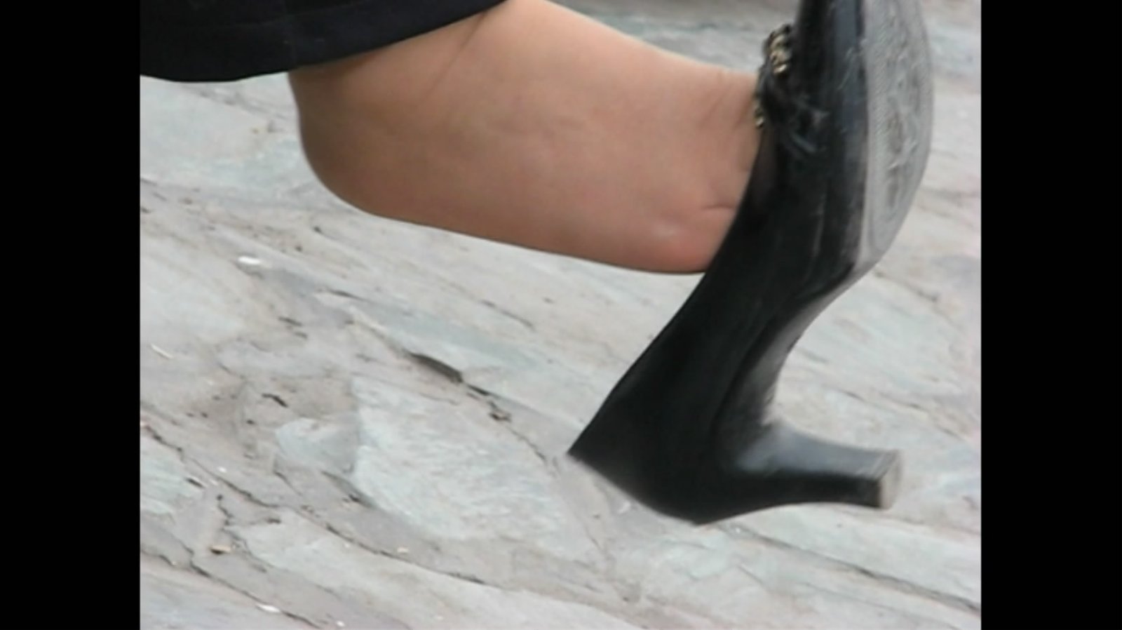 streetsnapdangl[00 01 19][20181126 234838 1]